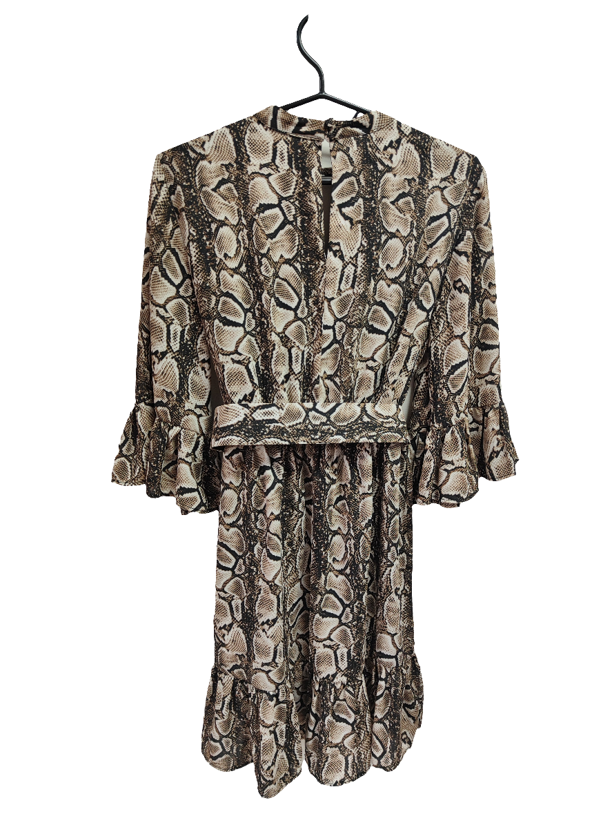 Dress motifs
